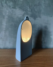 將圖片載入圖庫檢視器 日本製 小泉產業 粉藍色陶瓷檯燈
