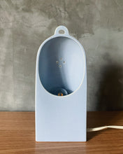 將圖片載入圖庫檢視器 日本製 小泉產業 粉藍色陶瓷檯燈
