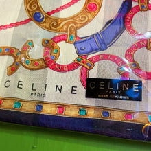 將圖片載入圖庫檢視器 日本製 Celine 鎖鏈圖案方領巾
