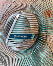 將圖片載入圖庫檢視器 日本製 Hitachi 粉綠色風扇
