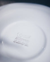 將圖片載入圖庫檢視器 美國製 80s Corelle Milk Glass聖誕套杯
