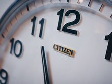 將圖片載入圖庫檢視器 [Vintage] 日本製 70s Citizen 銀色機械電子時鐘
