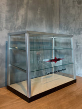 將圖片載入圖庫檢視器 日本製 Colleen 店舖用玻璃展示櫃
